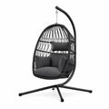Fauteuil suspendu œuf de jardin 105 cm x 105 cm x 198 cm en acier thermolaqué résine tressée noir coussins gris foncé avec support sur pied