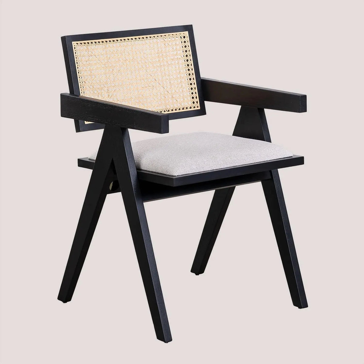 Chaise – en bois, avec accoudoirs, en résine tressée